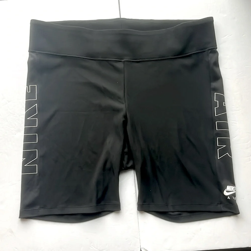 NIKE Sportswear Air Bike Shorts Plus Size 3X NWOT - Picture 8 of 11